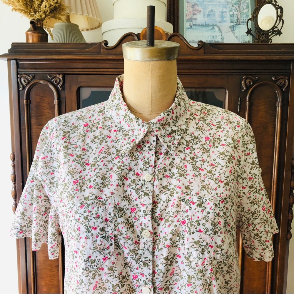 In the garden floral blouse